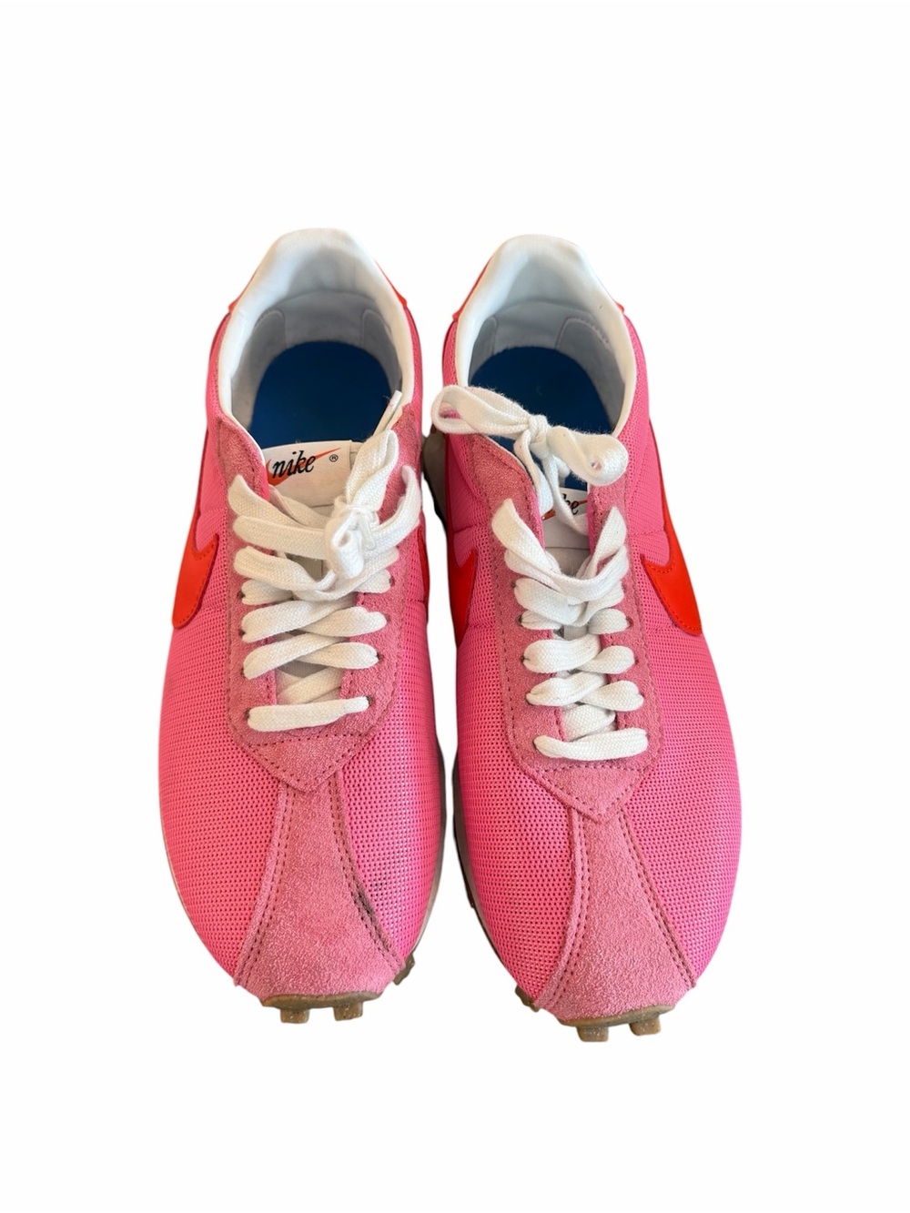 Nike Women's Pink Trainers with pink Swoosh
